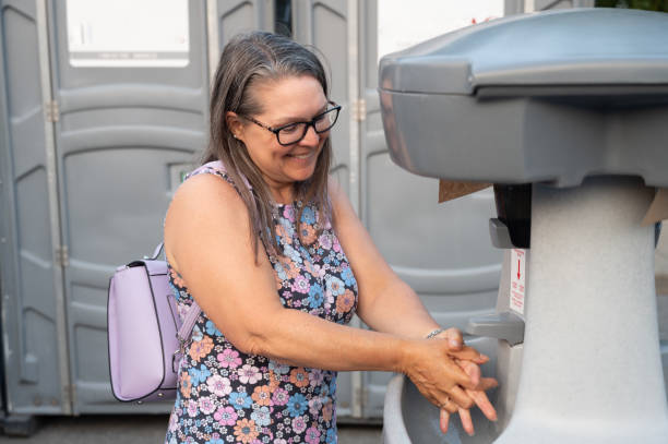 Best Portable bathroom rental  in San Miguel, CA